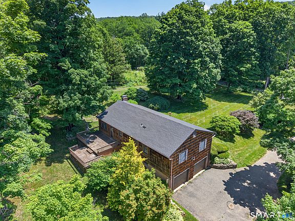 3rd image of 27 Wheaton Road