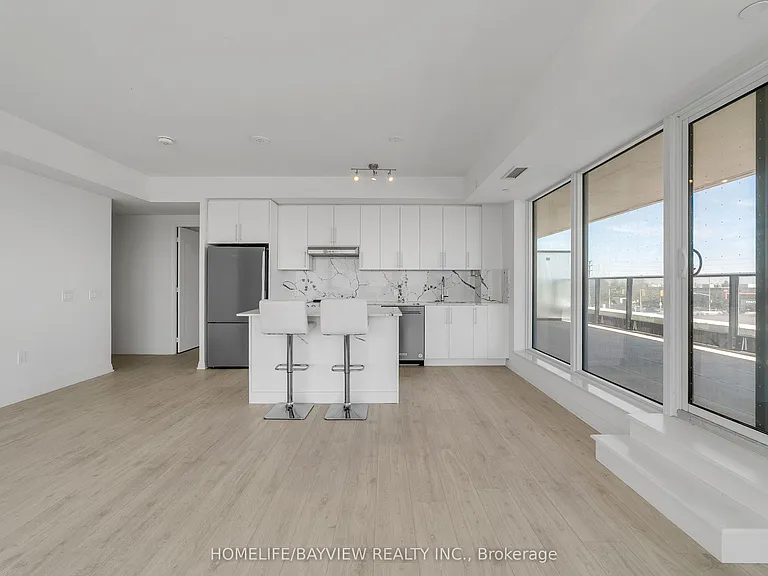 8960 Jane St #228 — Photo 2