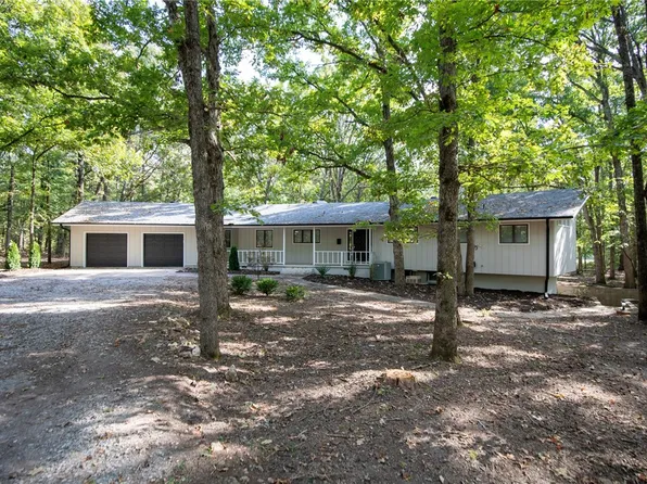 10700 Old Charley Rd, Gravette, AR 72736