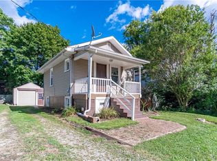 2204 Snyder Ave NE, Canton, OH 44714
