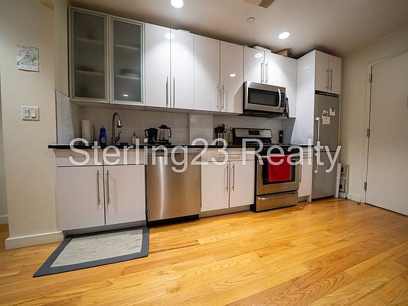 4th image of 2315 Astoria Blvd #C2