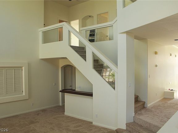 4th image of 2438 Antler Point Dr