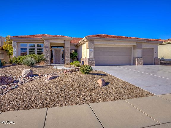 2nd image of 2124 E Bighorn Mountain Dr