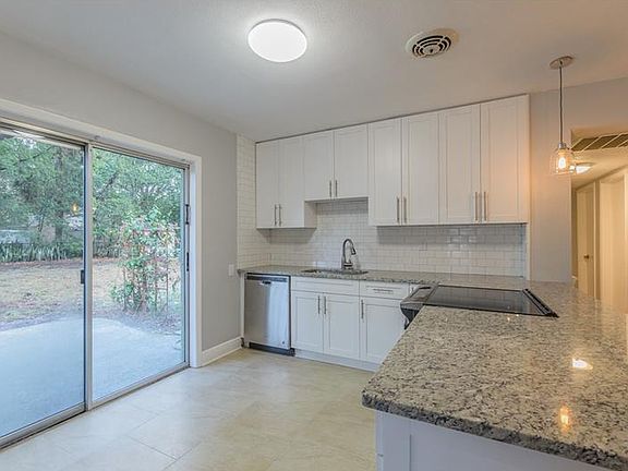 3rd image of 6505 N 20th St
