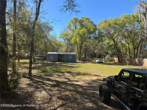 6647 W Van Buren Dr, Homosassa, FL 34448