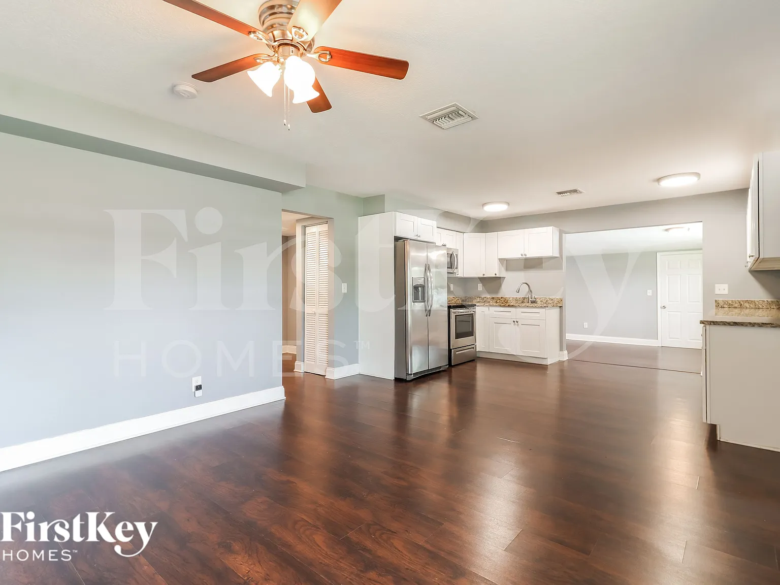 3 bed, 2.0 bath, 1400 sqft, $2,765 — Photo 4