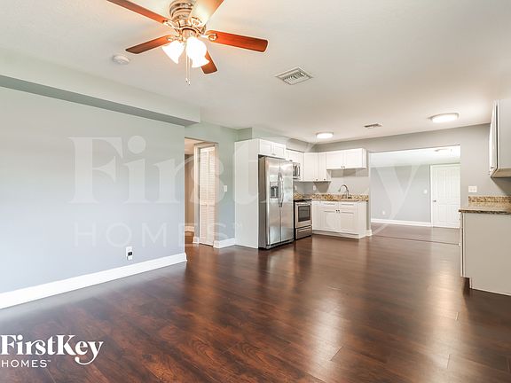 4th image of 4722 W Wyoming Ave