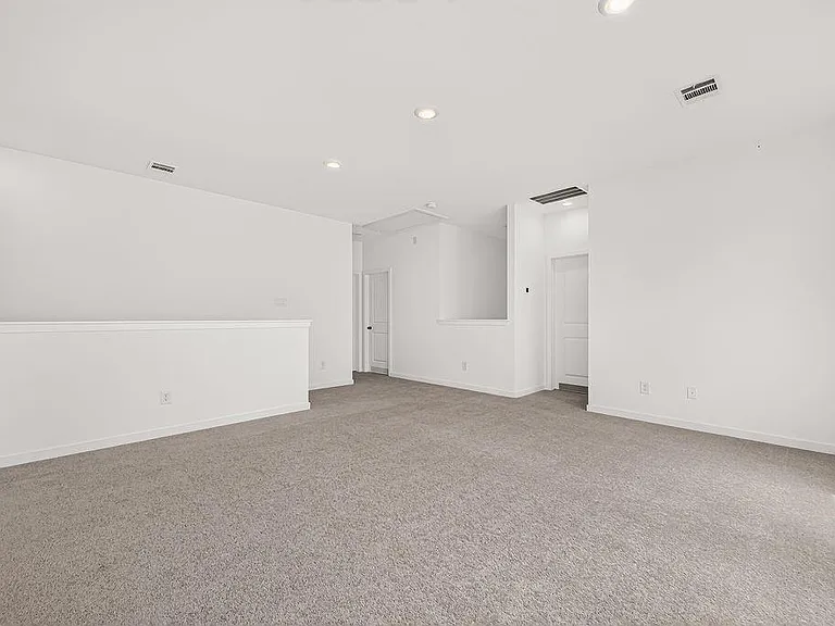 25714 Sapphire Cove St — Photo 36