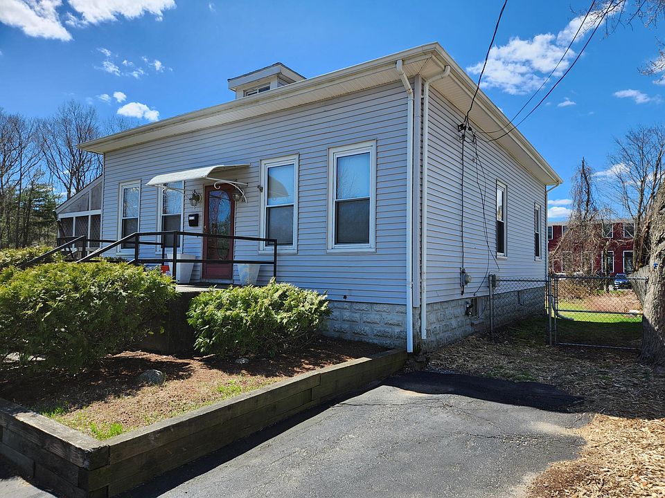 1st image of 55 Tilton Ave