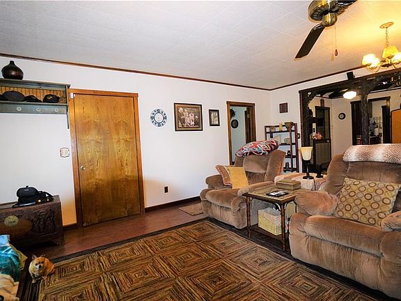 5th image of 604 Vz County Road 3725