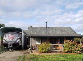 1830 Strawberry Ln, Lebanon, OR 97355