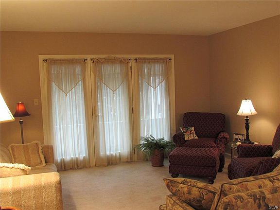 2nd image of 26 Lawnherst Ct
