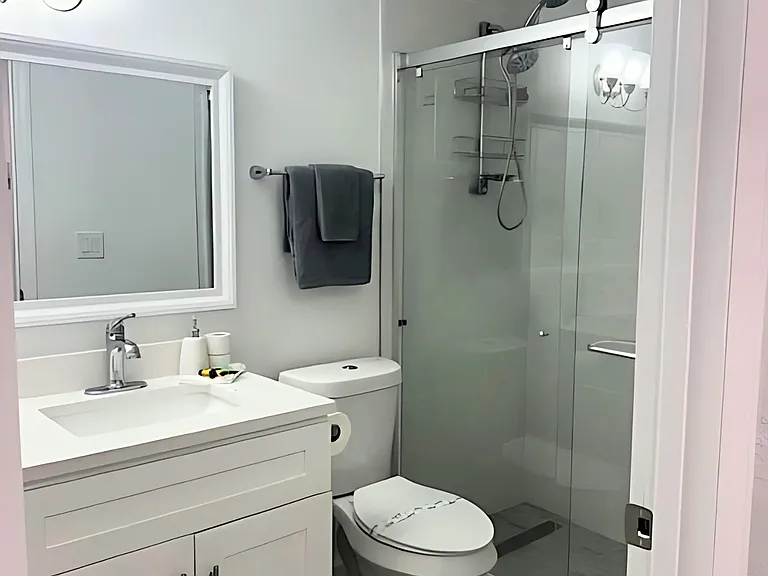 11588 Westwood Blvd — Photo 13
