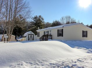 4 Circle Dr, Lewiston, ME 04240