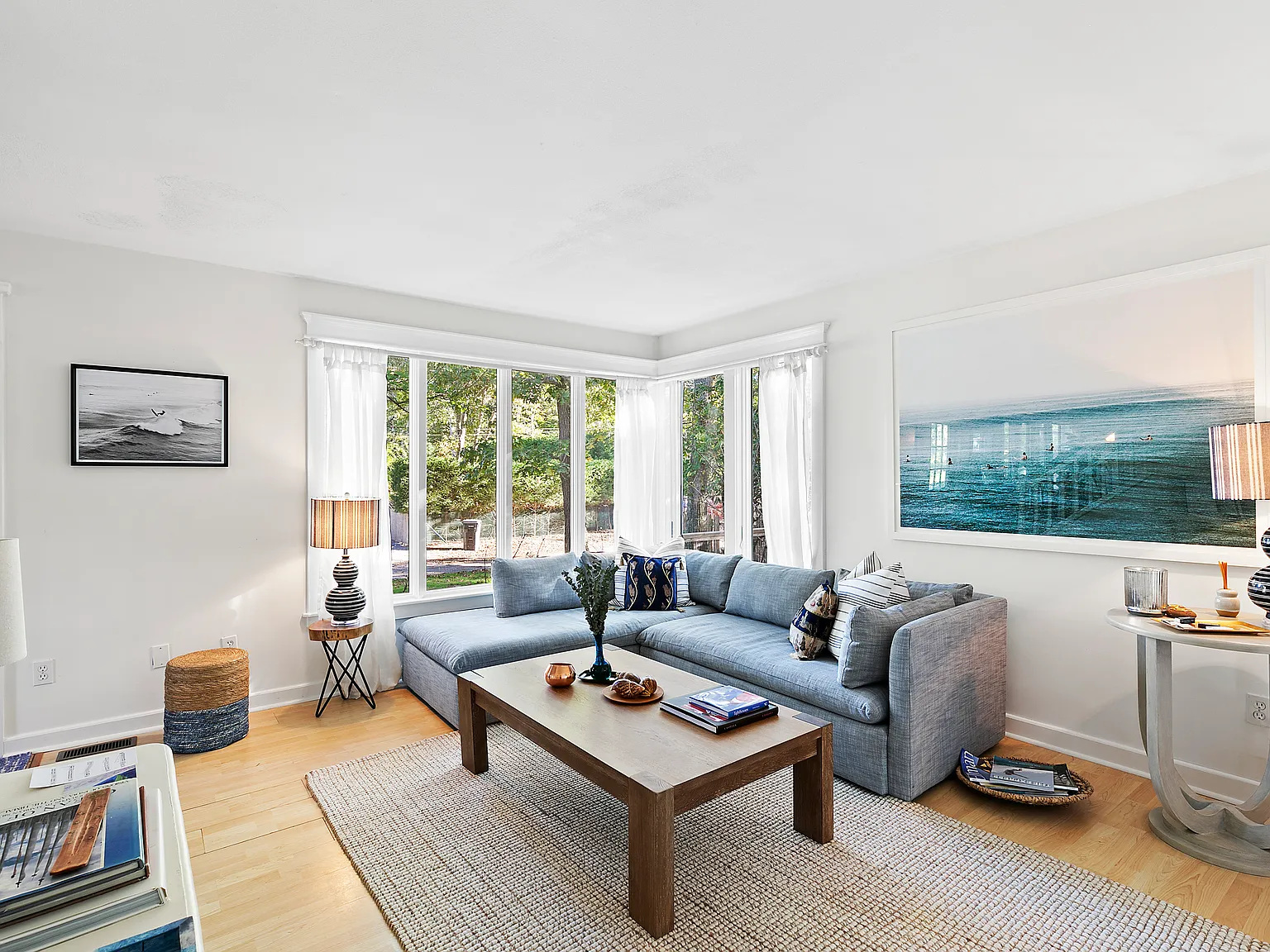 Charming Beach House — Photo 2