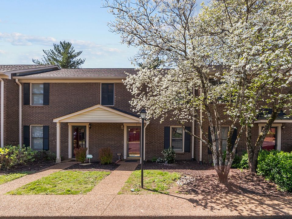 1st image of 424 Westfield Dr