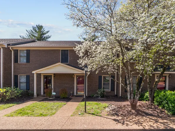 424 Westfield Dr, Nashville, TN 37221