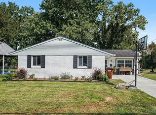 855 Mohican Dr, Loveland, OH 45140