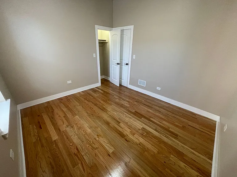 6342 S Elizabeth St #2 — Photo 10