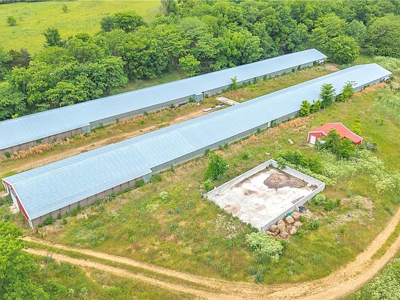 2nd image of 6112 Highway 21 N