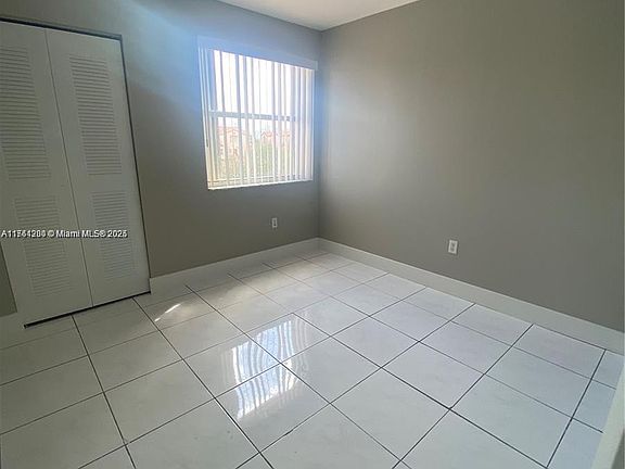 3rd image of 1368 NW 24th Ave