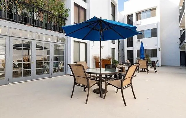 community outdoor space