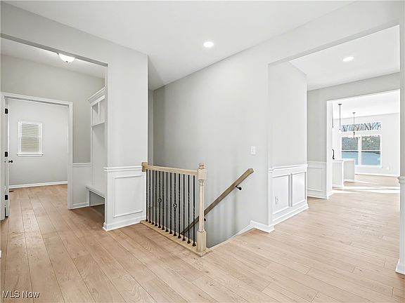 5th image of 14655 Baywood Ln