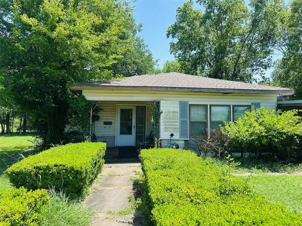 501 W Main St, Mexia, TX 76667