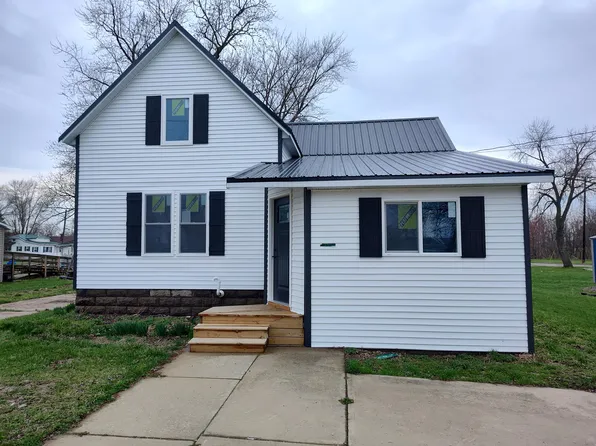 509 N Walker St, Bronson, MI 49028