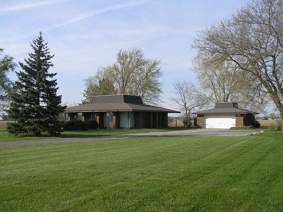 2nd image of 9550 Waterville Swanton Rd
