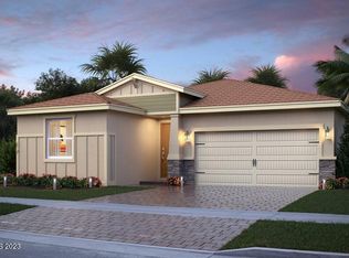 696 Veridian Cir NW, Palm Bay, FL 32907