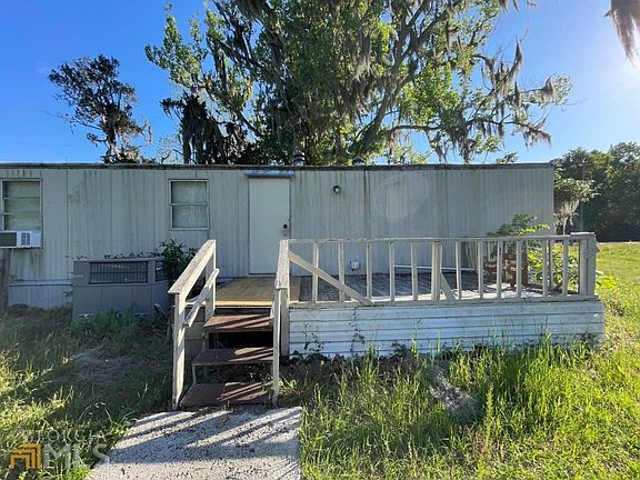 5th image of 285 Lewis Rd