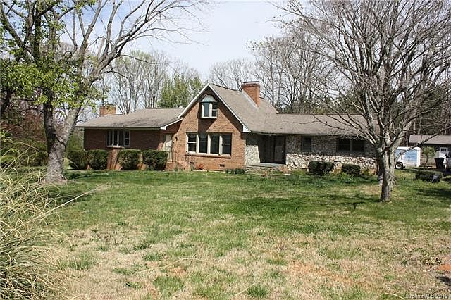 1st image of 1613 Arden Dr