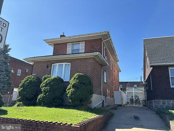 4th image of 7412 Castor Ave