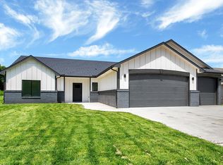 6819 N Tarrytown St, Wichita, KS 67219