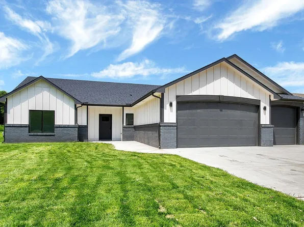 6819 N Tarrytown St, Wichita, KS 67219