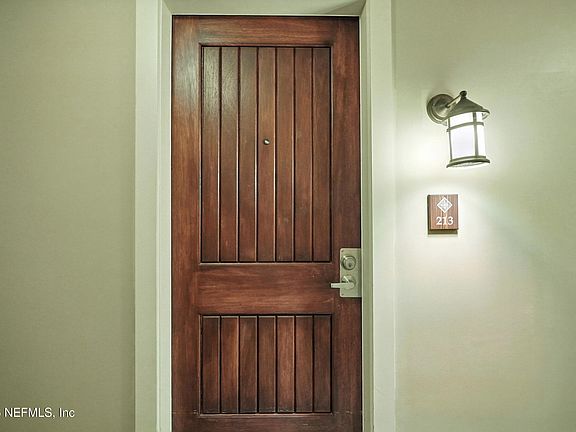 3rd image of 955 REGISTRY Boulevard #213