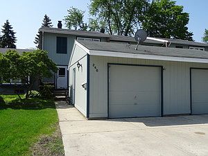 1st image of 246 Applewood Ln