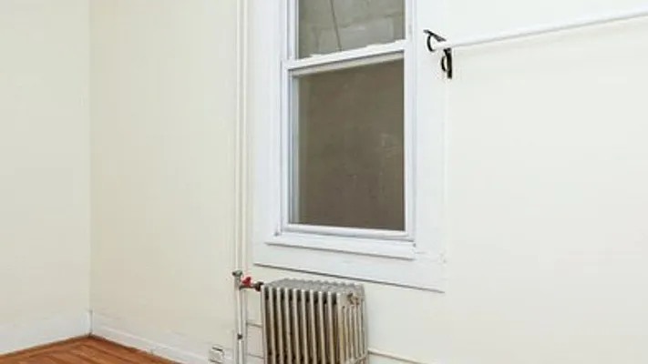 Rented by Nooklyn NYC LLC | media 42