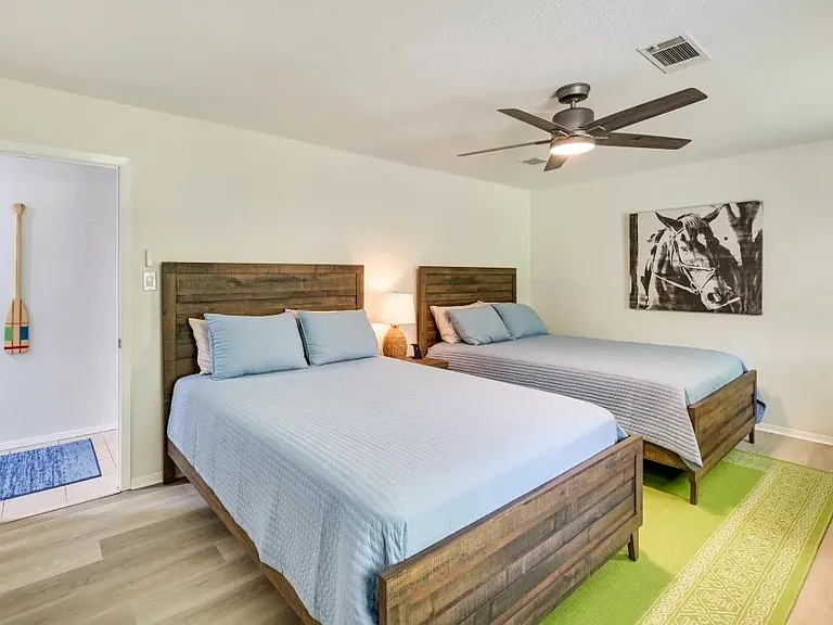 2nd bedroom with 2 queen beds and huge walk-in closet.