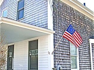 31 Potter St, Newport, RI 02840