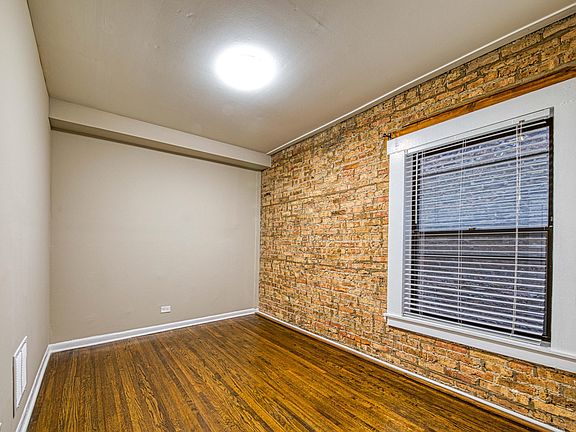 4th image of 3439 N Elaine Pl #1E