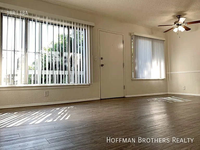 4845 W Slauson Ave #5 — Photo 7