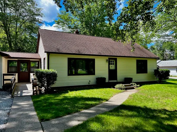 2807 Dauer St, Midland, MI 48642