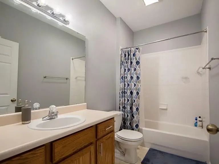 2127 Longspur Dr — Photo 8