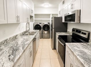 6519 W Newberry Rd #911, Gainesville, FL 32608