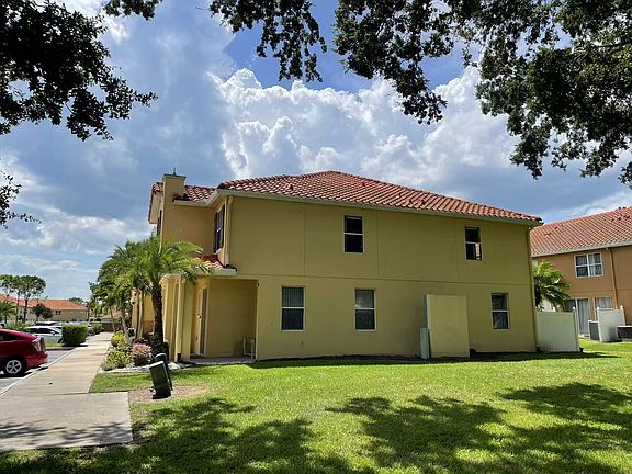 4th image of 5317 Paradise Cay Cir