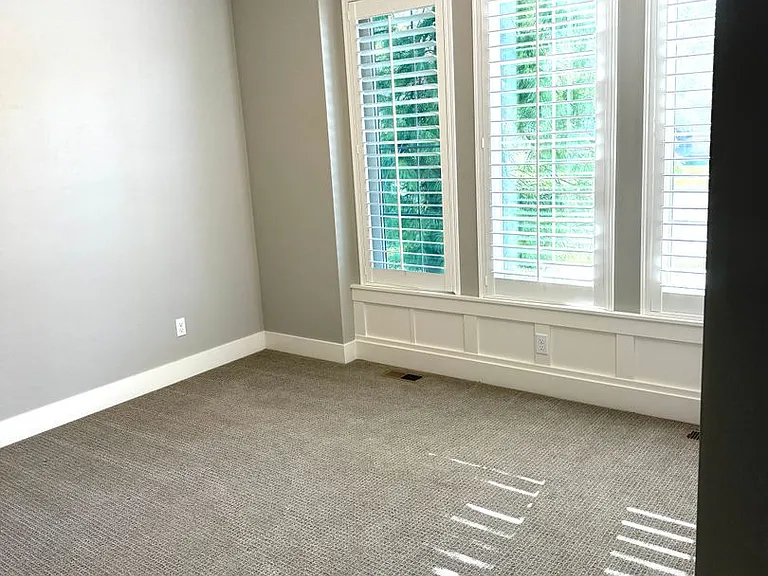 5267 N Mitchum Ave — Photo 17