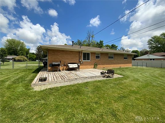 4th image of 109 Hickory Dr