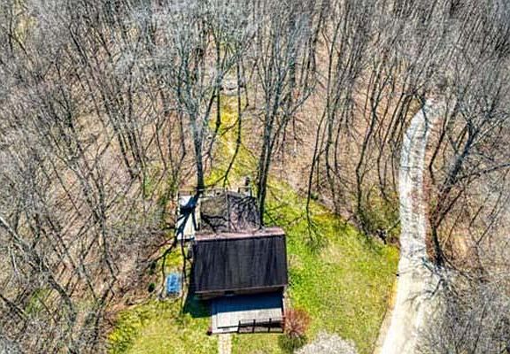 2nd image of 15532 Highway 93